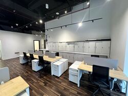 Sbf Center (D1), Office #552398651